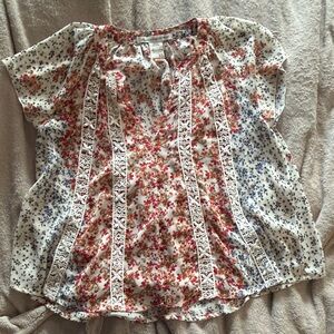 American Rag Red and Blue Floral Blouse